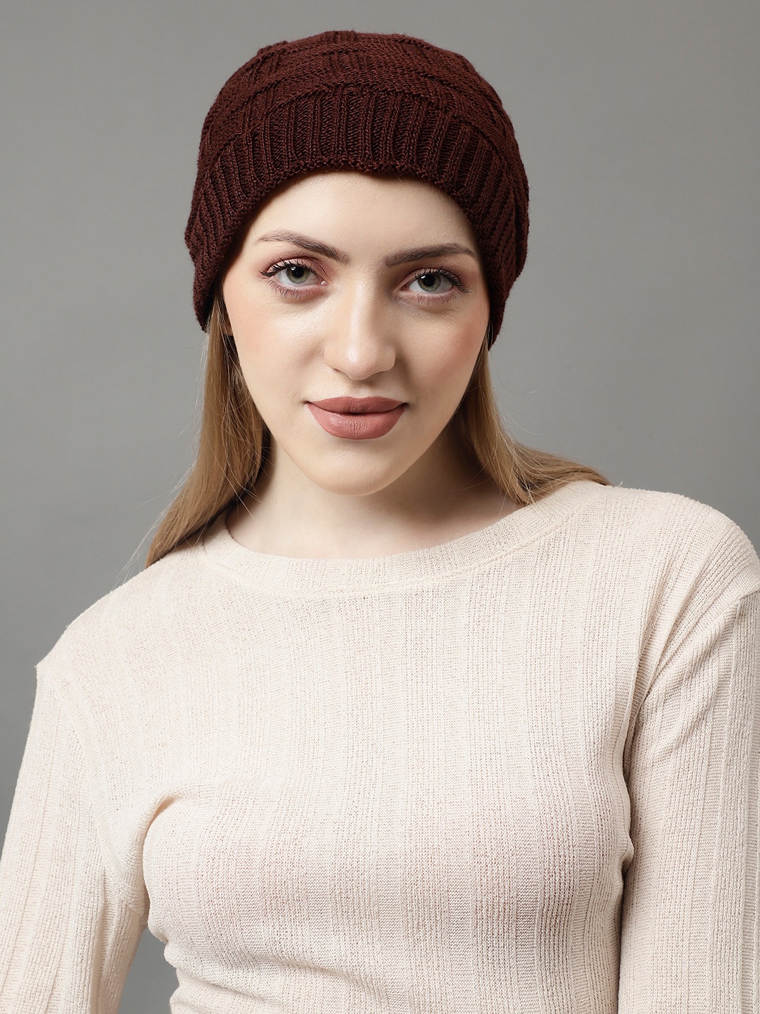 

WEAVERS VILLA Women Beanie, Brown