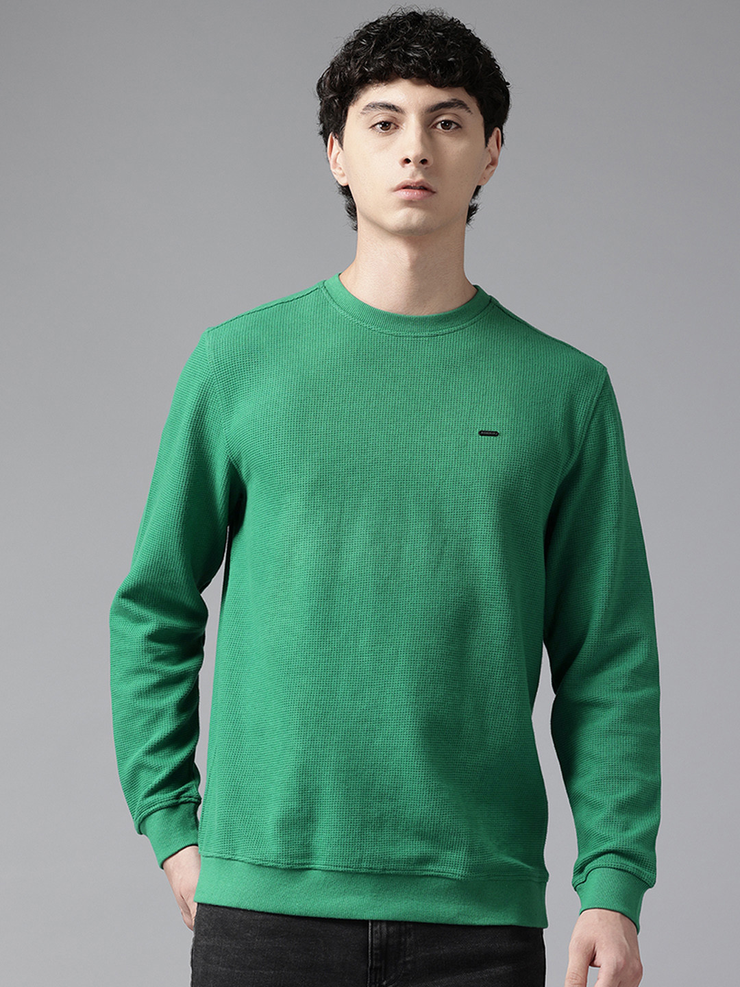 

Van Heusen Sport Men Sweatshirt, Green