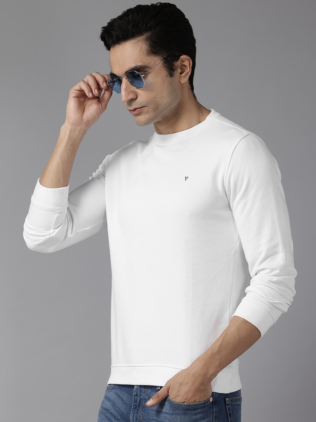 

Van Heusen Sport Men Sweatshirt, White