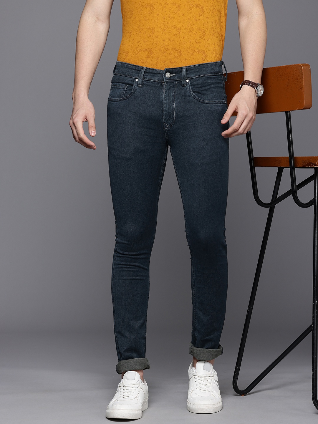 

Louis Philippe Jeans Men Super Slim Fit Low-Rise Light Fade Stretchable Jeans, Blue