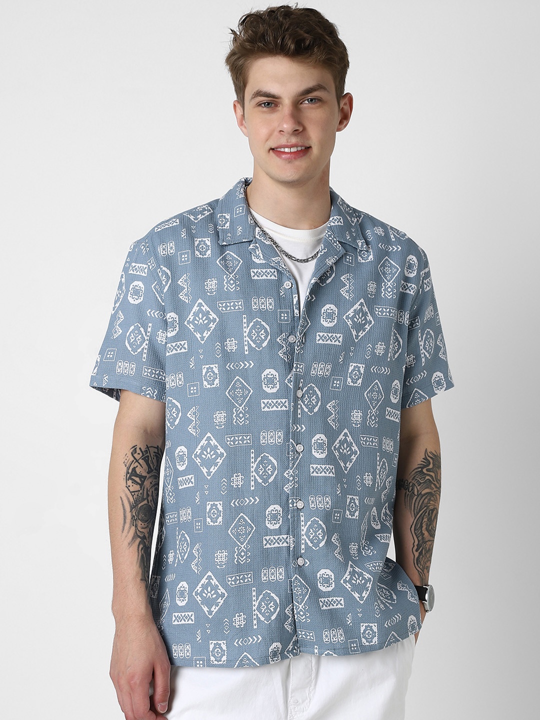 

VASTRADO Men Classic Opaque Printed Casual Shirt, Blue