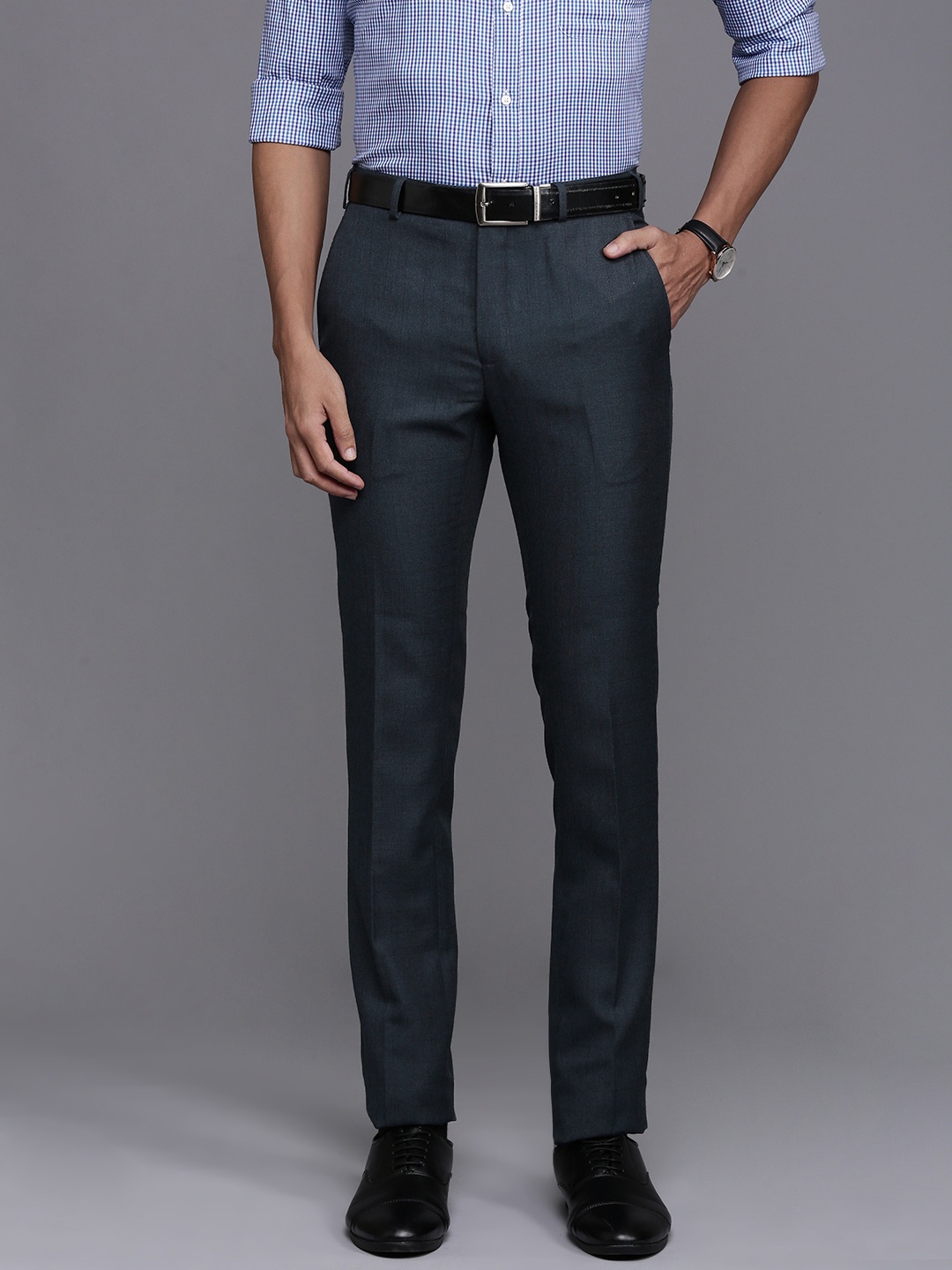 

Louis Philippe Men Checked Slim Fit Formal Trousers, Navy blue