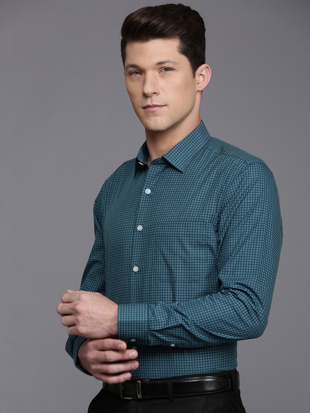 

Louis Philippe Slim Fit Opaque Checked Pure Cotton Formal Shirt, Teal