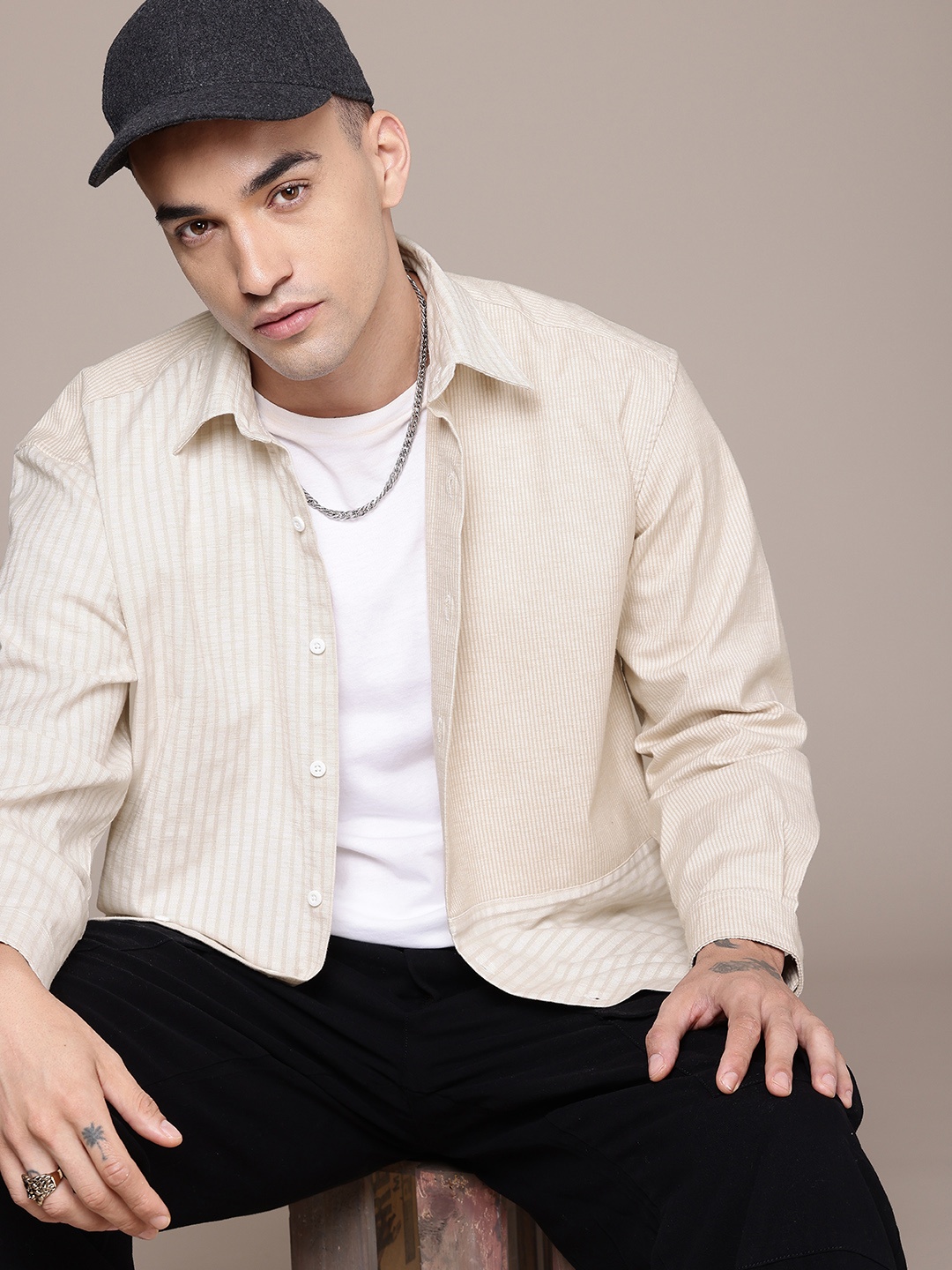 

Roadster Men Relaxed Striped Cotton Linen Casual Shirt, Beige