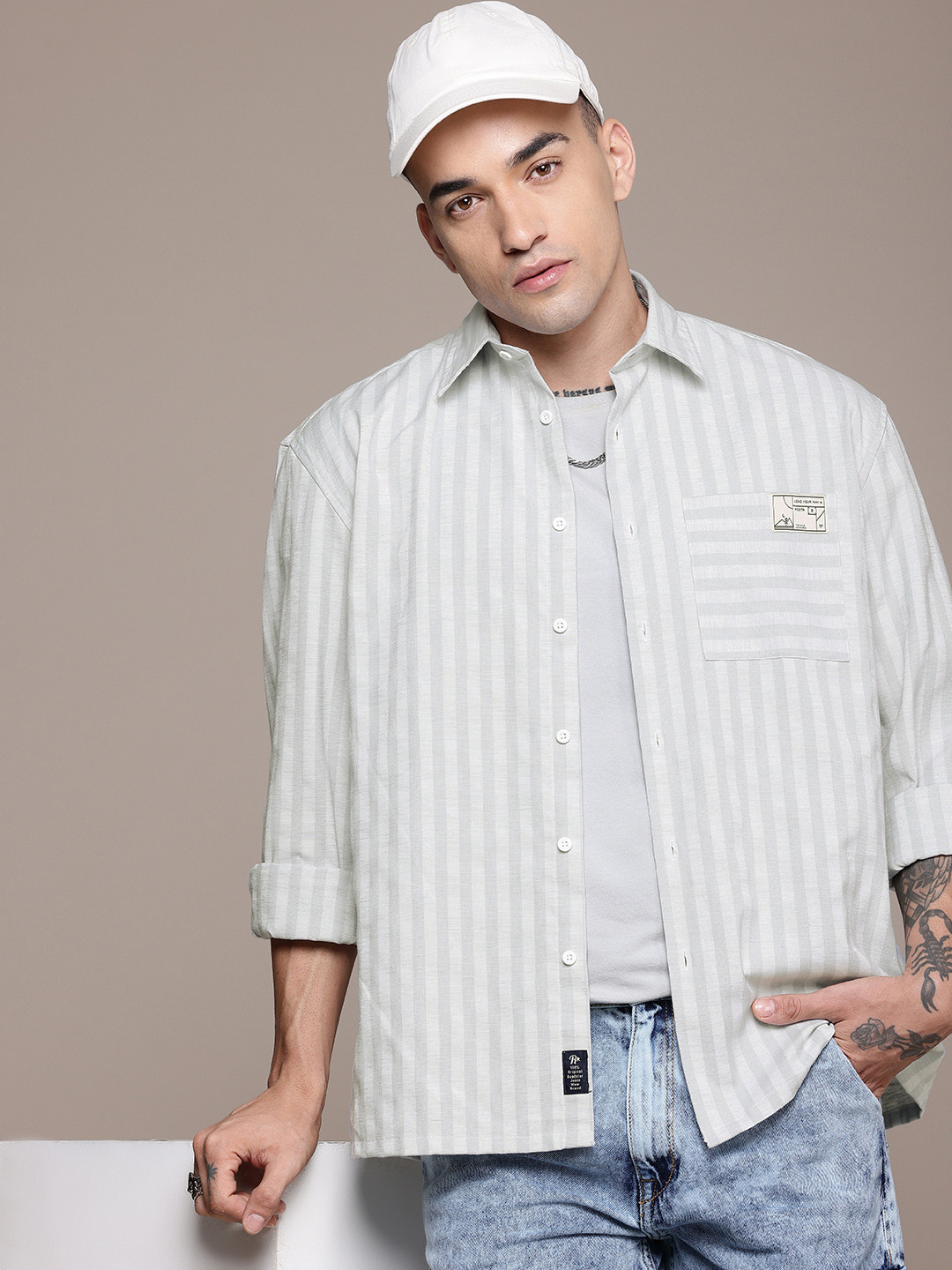 

Roadster Men Relaxed Striped Cotton Linen Casual Shirt, Grey