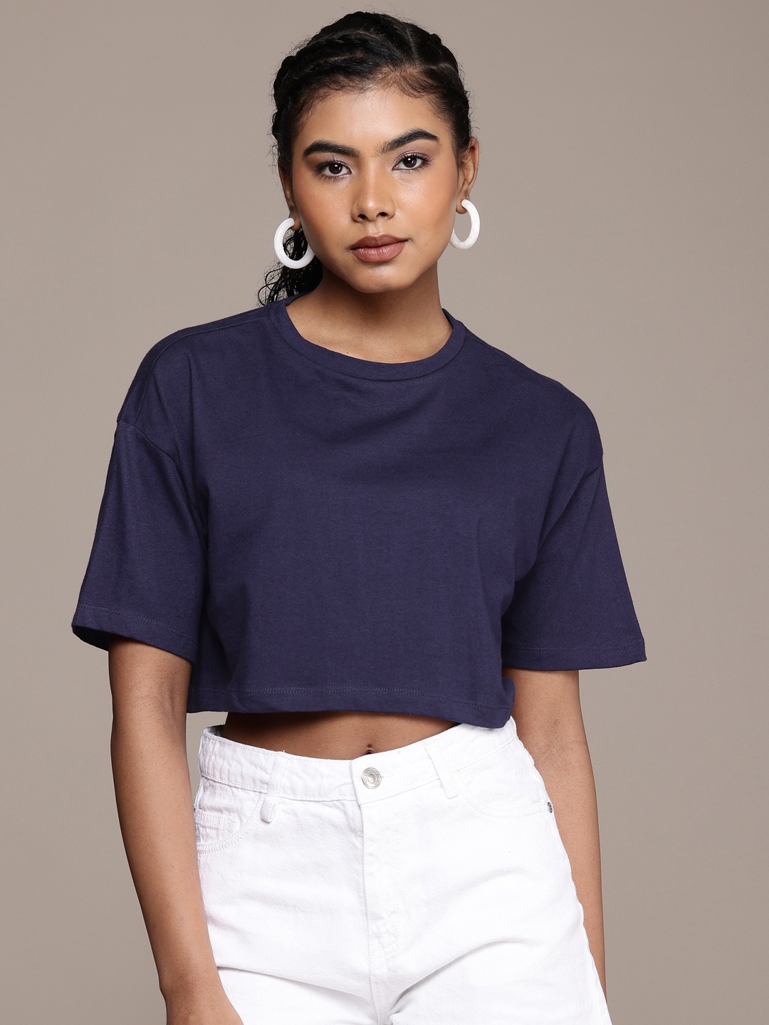 

The Roadster Life Co. Boxy Fit Drop-Shoulder Sleeves Cropped Pure Cotton T-shirt, Navy blue