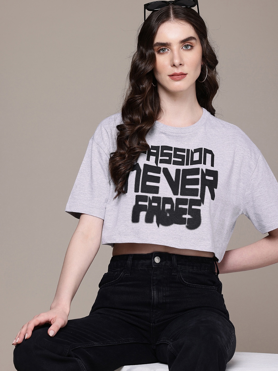 

The Roadster Life Co. Typography Printed Drop-Shoulder Sleeves Pure Cotton Boxy T-shirt, Grey melange