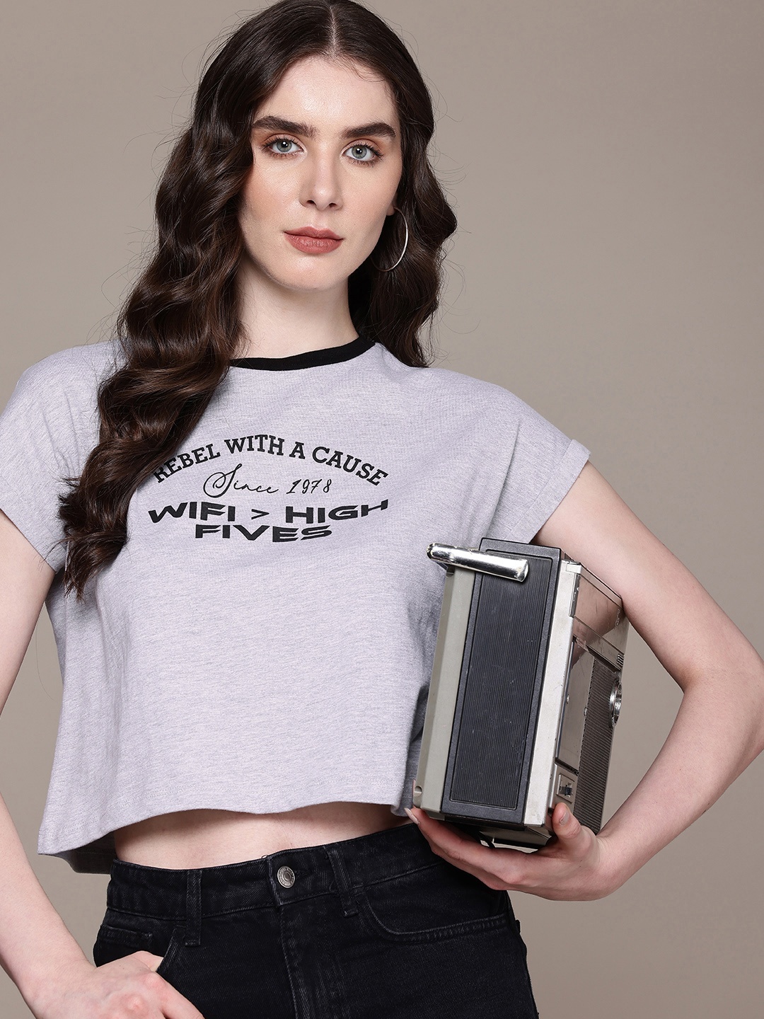 

The Roadster Life Co. Typography Printed Extended Sleeves Boxy T-shirt, Grey melange