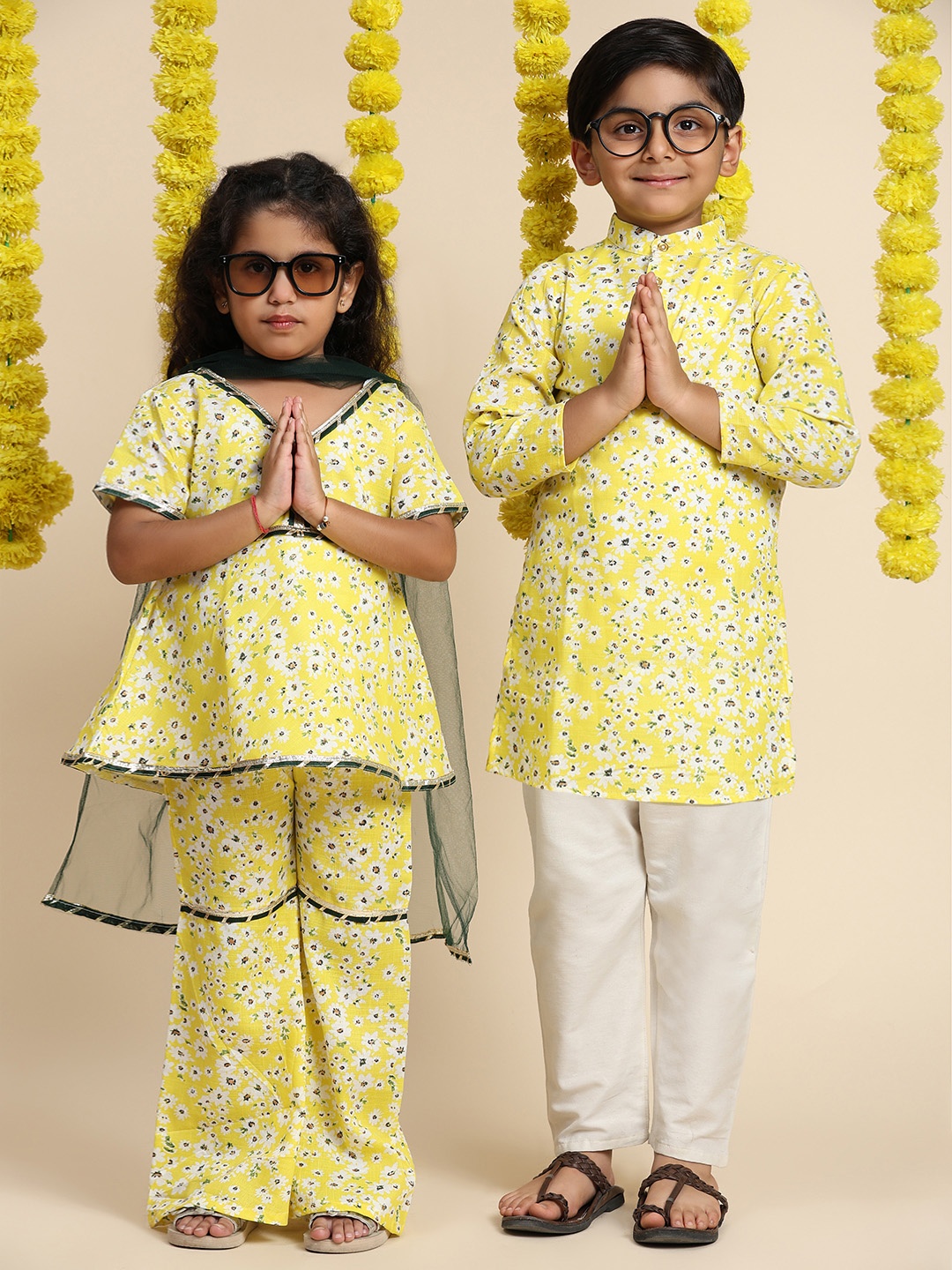 

Cutiekins Boys Floral Printed Regular Kurta with Pyjamas, Yellow