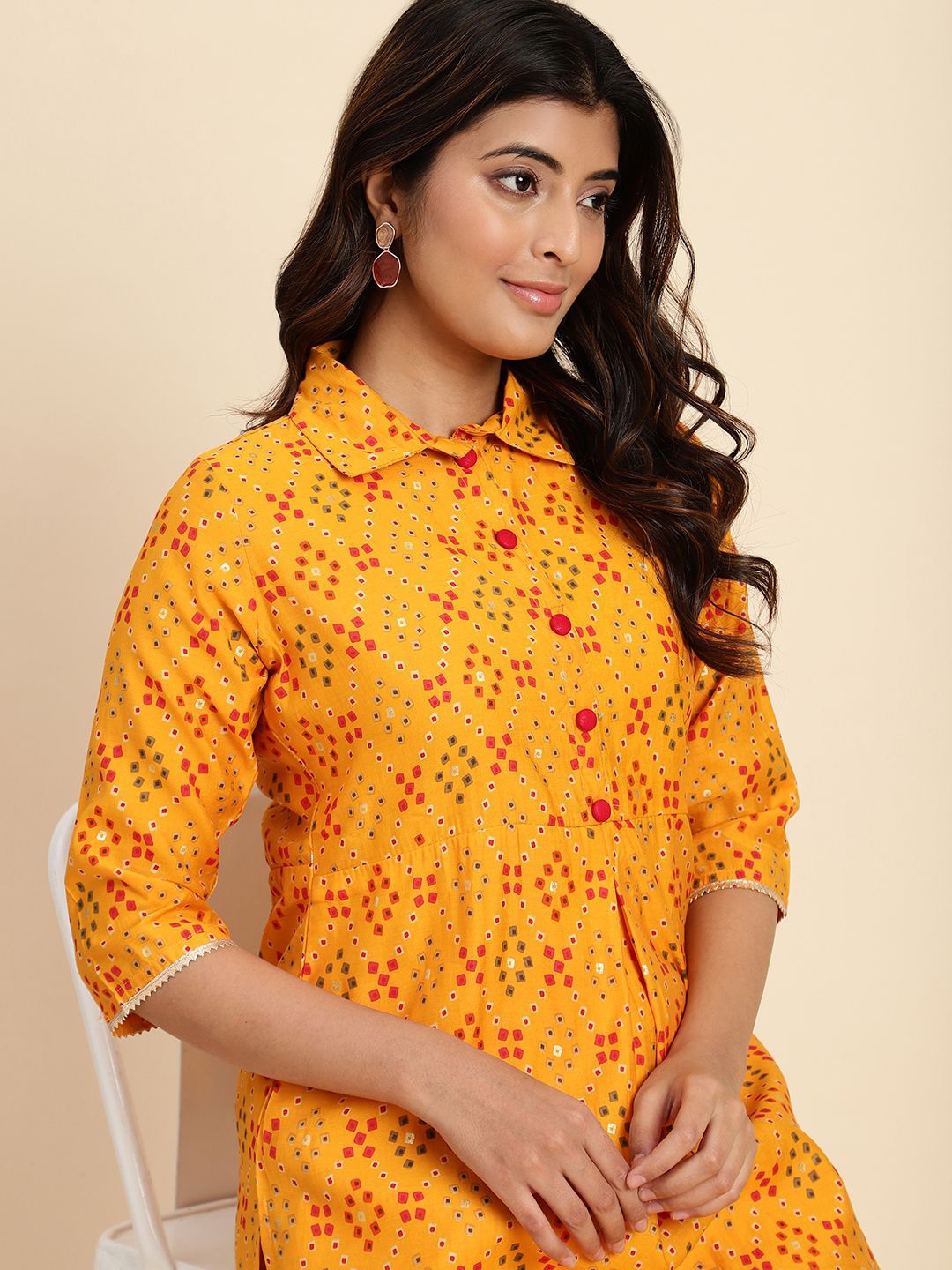 

V TRADITION Women Printed Regular Kurti with Palazzos, Yellow