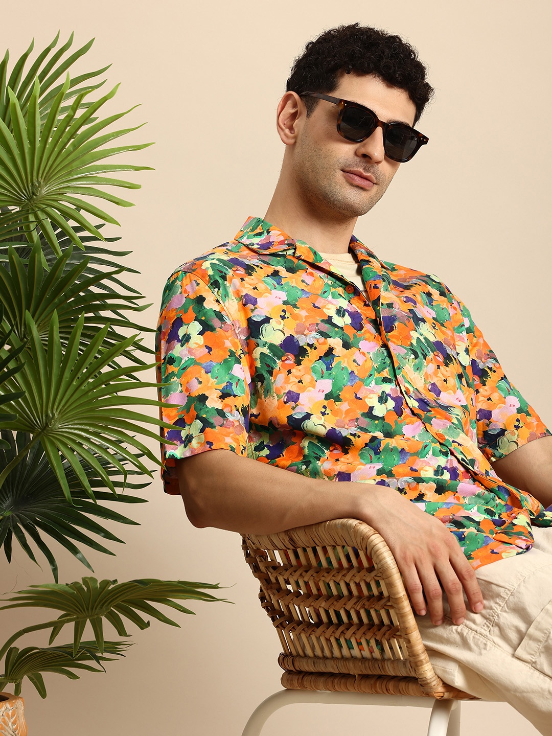 

Mast & Harbour Floral Printed Drop-Shoulder Sleeves Relaxed Fit Casual Shirt, Orange