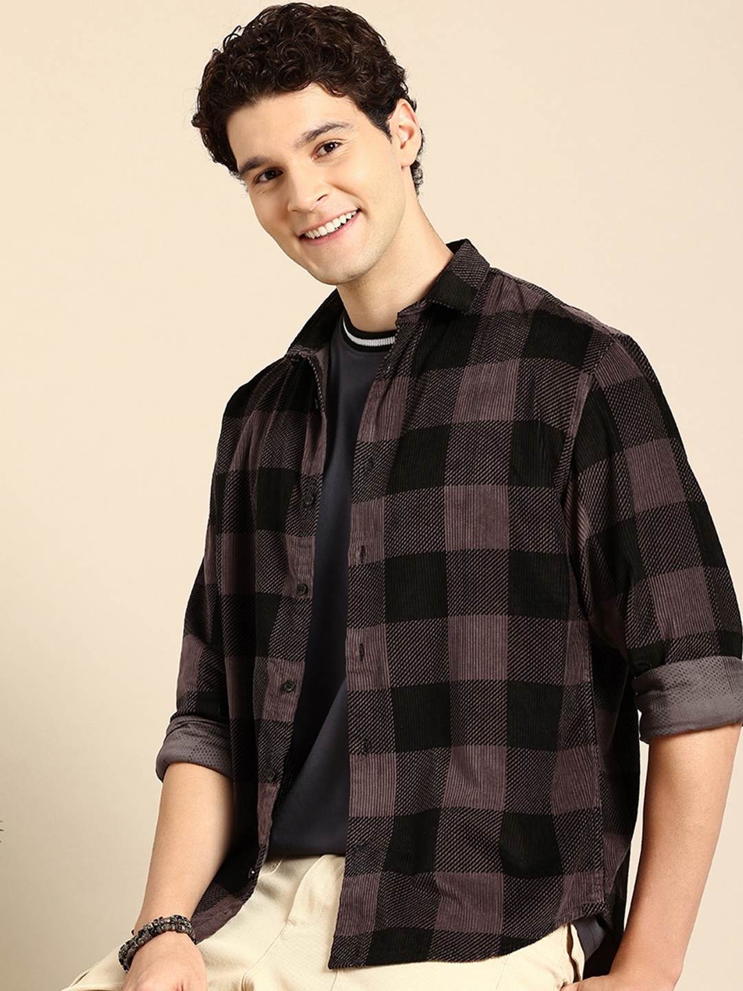 

Mast & Harbour Pure Cotton Corduroy Opaque Checked Relaxed Fit Casual Shirt, Black