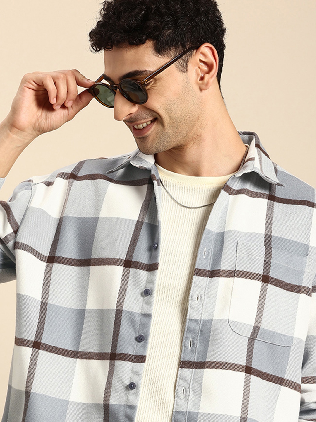 

Mast & Harbour Checked Drop-Shoulder Sleeves Relaxed Fit Casual Shirt, Grey