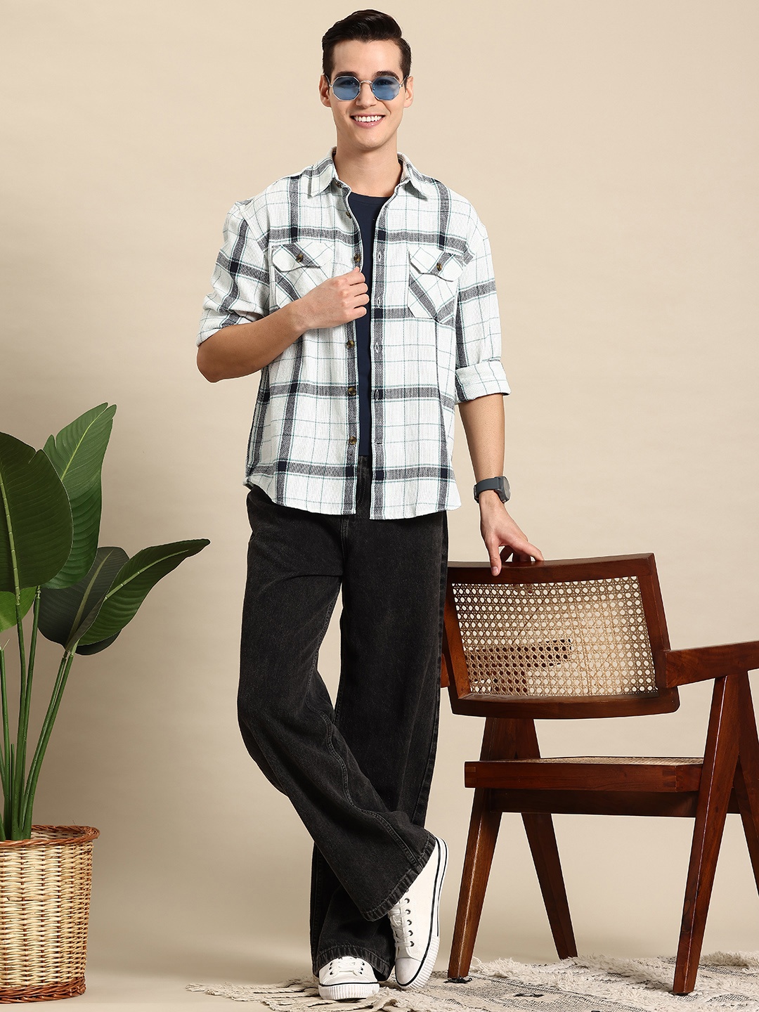 

Mast & Harbour Checked Casual Relaxed Fit Shirt, White