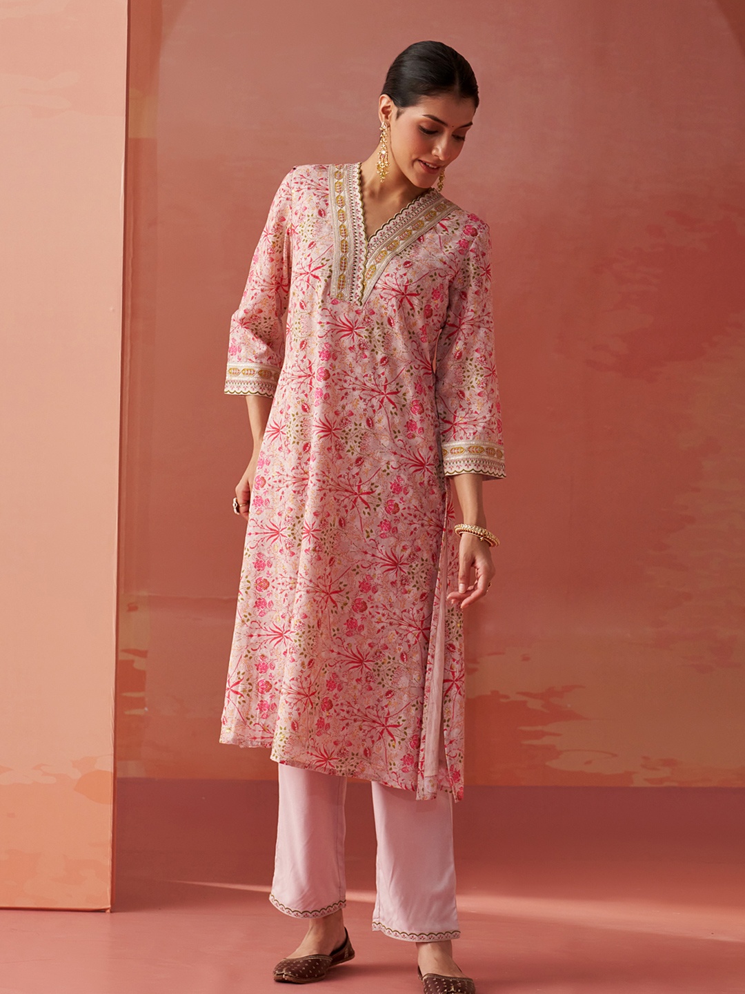 

Lakshita Embroidered Tunic With Trouser Co-Ords, Pink