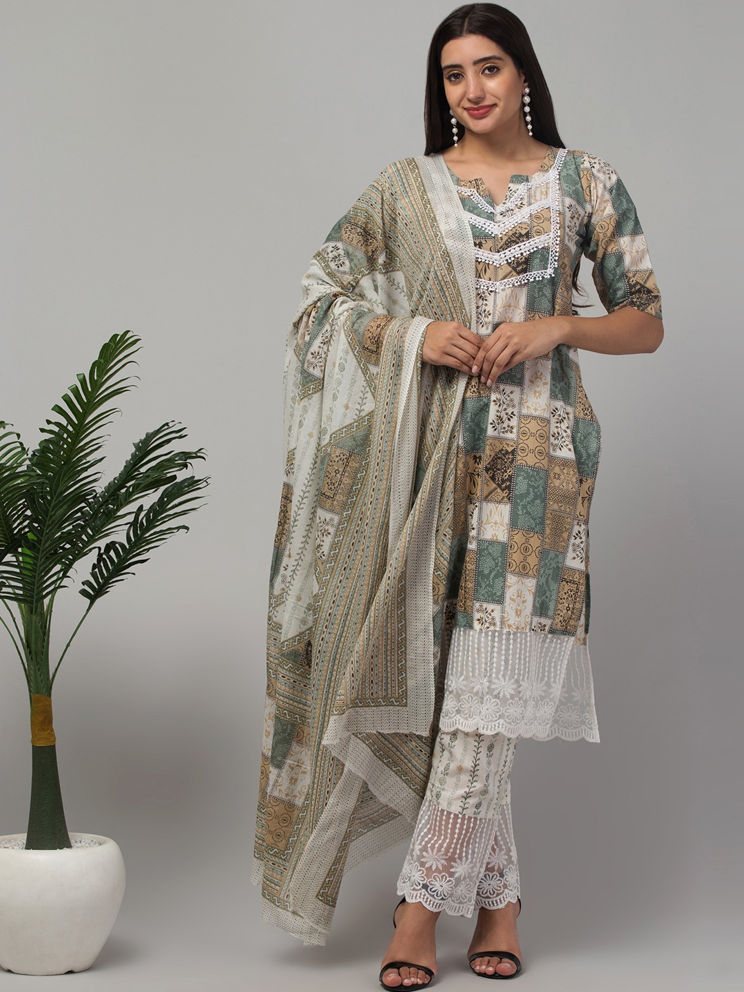 

BESTIC FASHION Women Floral Printed Regular Pure Cotton Kurta with Pyjamas & With Dupatta, Green