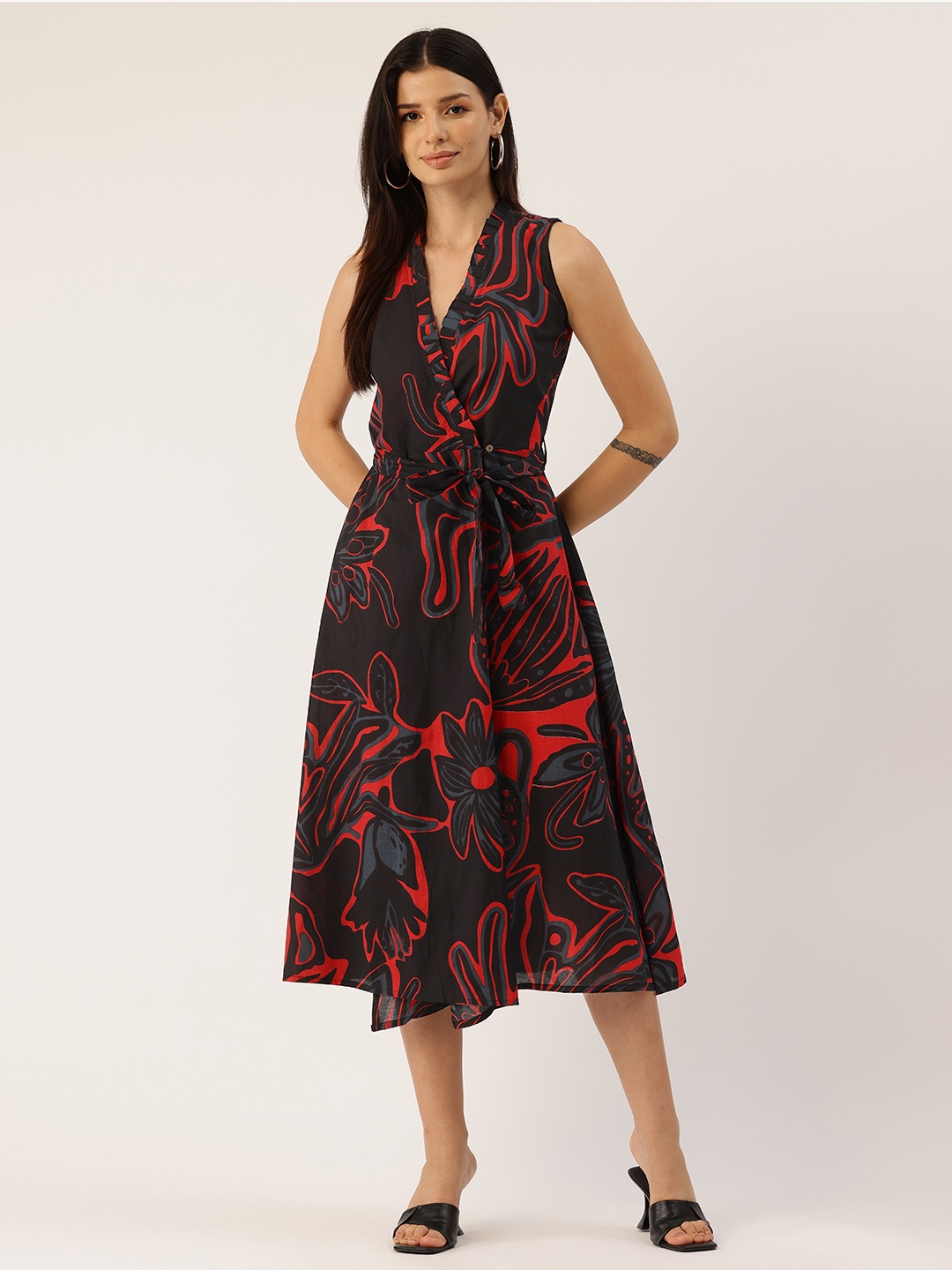 

FERANOID Floral Printed Midi Wrap-Style Dress, Black