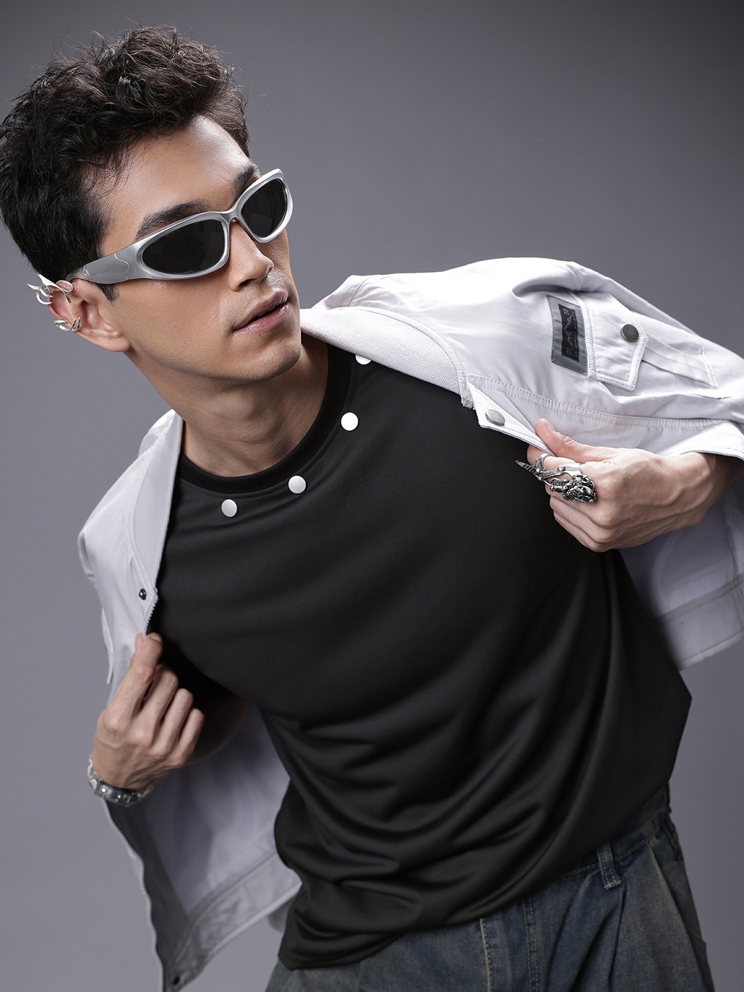 

SOKO STREET Drop-Shoulder Sleeves Relaxed Fit T-shirt, Black