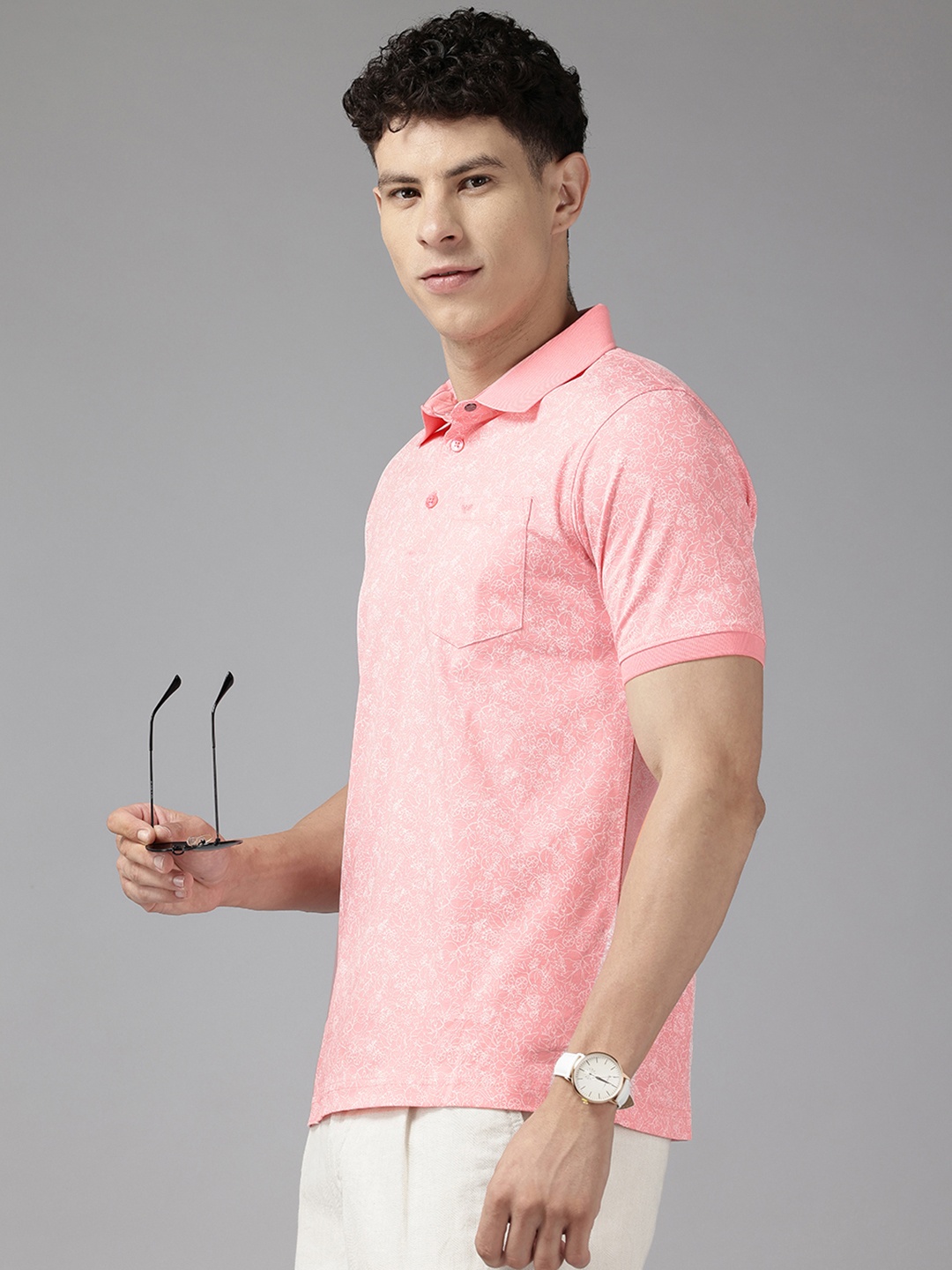 

Park Avenue Men Pure Cotton Floral Printed Polo Collar Slim Fit T-shirt, Peach