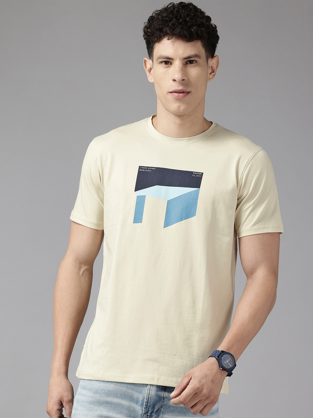 

Park Avenue Graphic Printed Slim Fit T-Shirt, Yellow