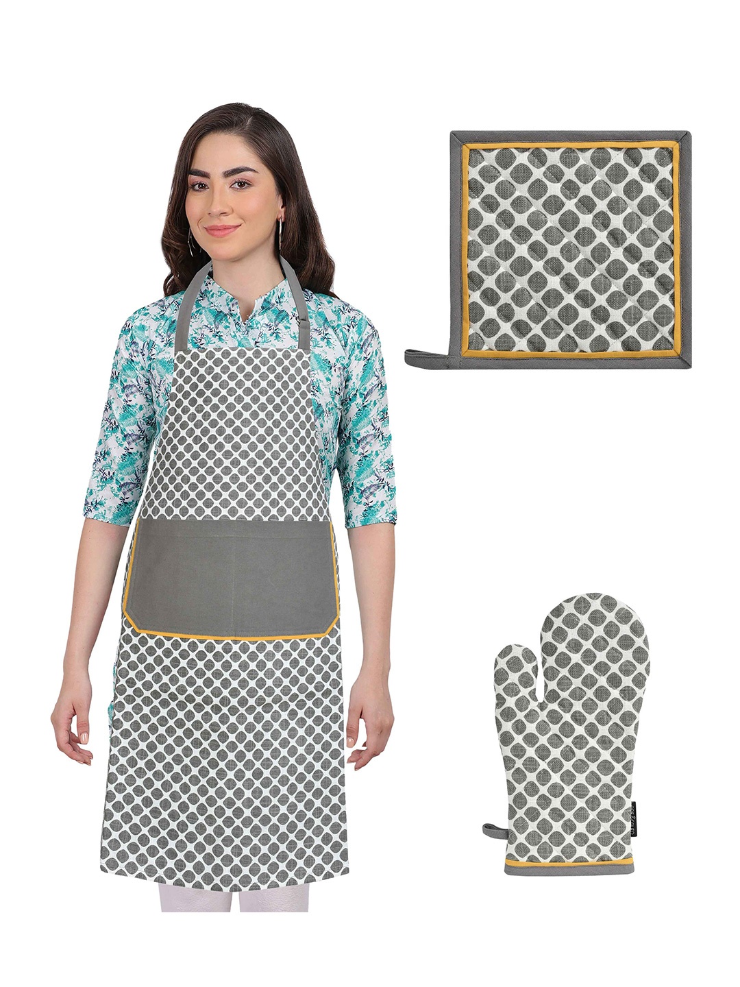 

Ode & Cleo Grey & White 3 Pieces Printed Cotton Apron With Gloves & Pot Holder