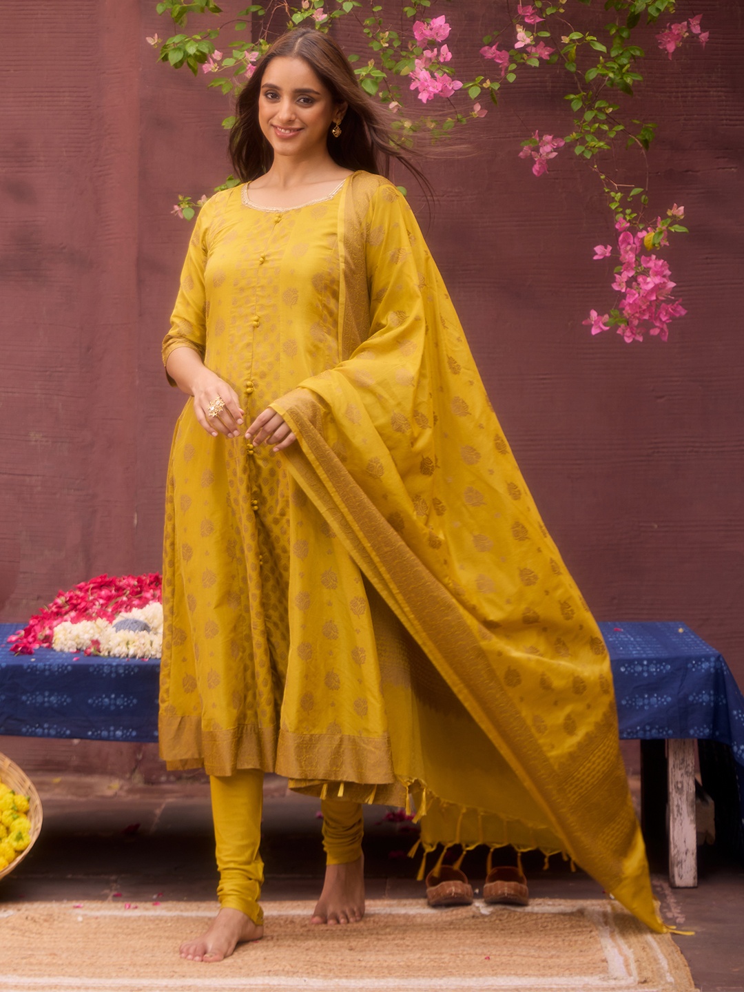 

AURELIA Women Panelled Kurta with Churidar & With Dupatta, Yellow