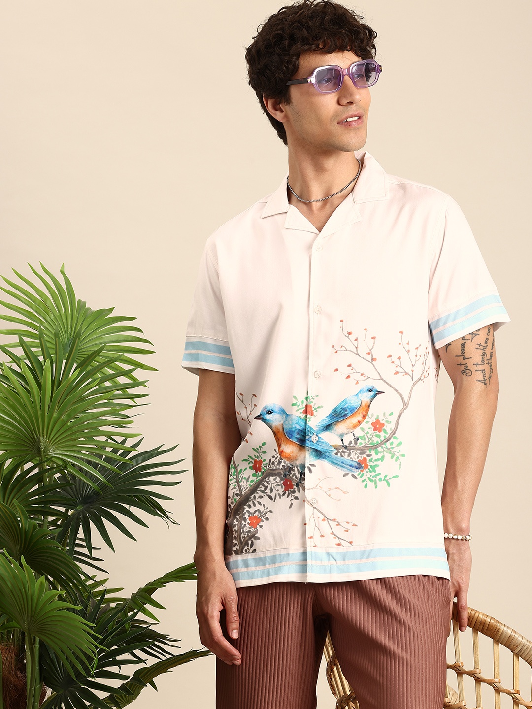 

Mast & Harbour Men Standard Printed Cuban Collar Casual Shirt, Beige