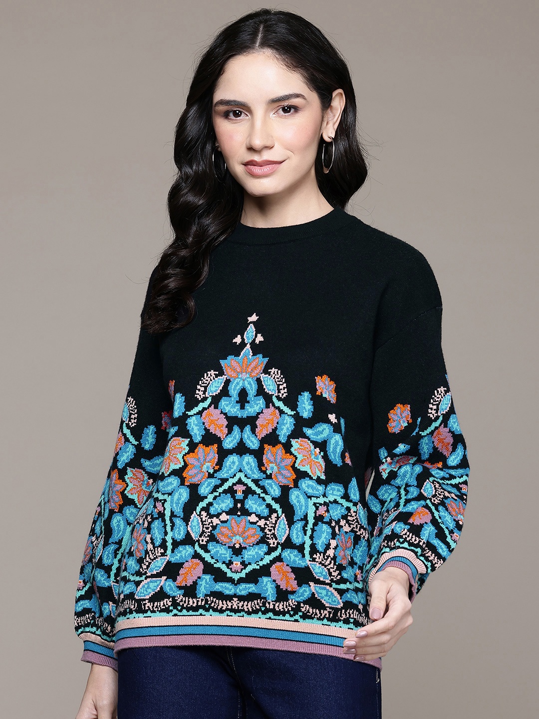 

Label Ritu Kumar Floral Printed Pullover, Black