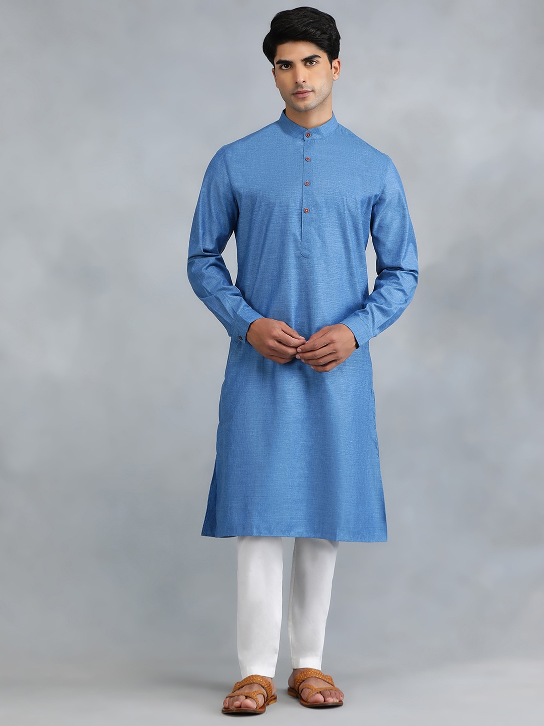 

Modi Kurta Men Flared Sleeves Thread Work Kurtas, Blue