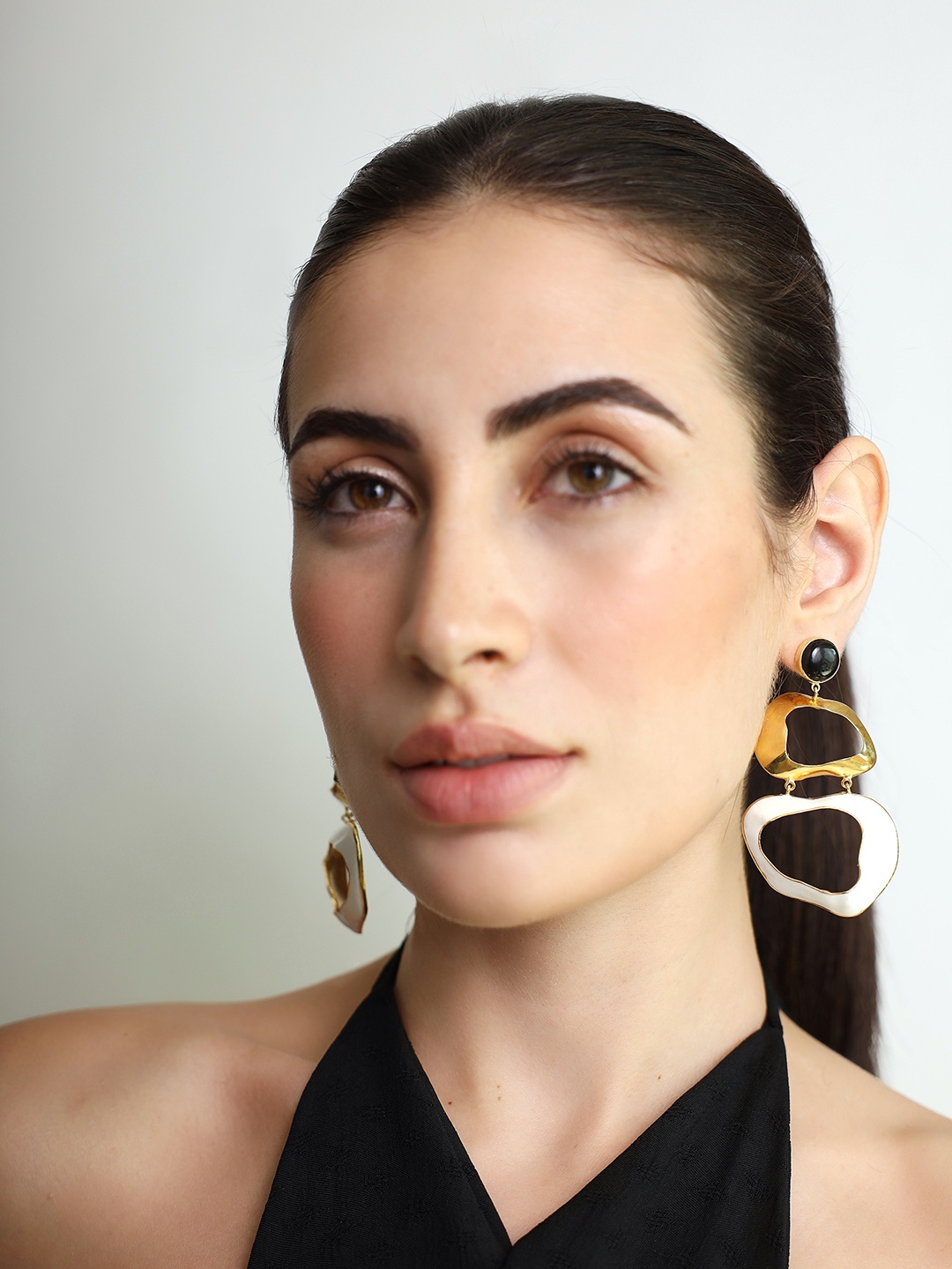 

Varnika Arora Geometric Drop Earrings, Black