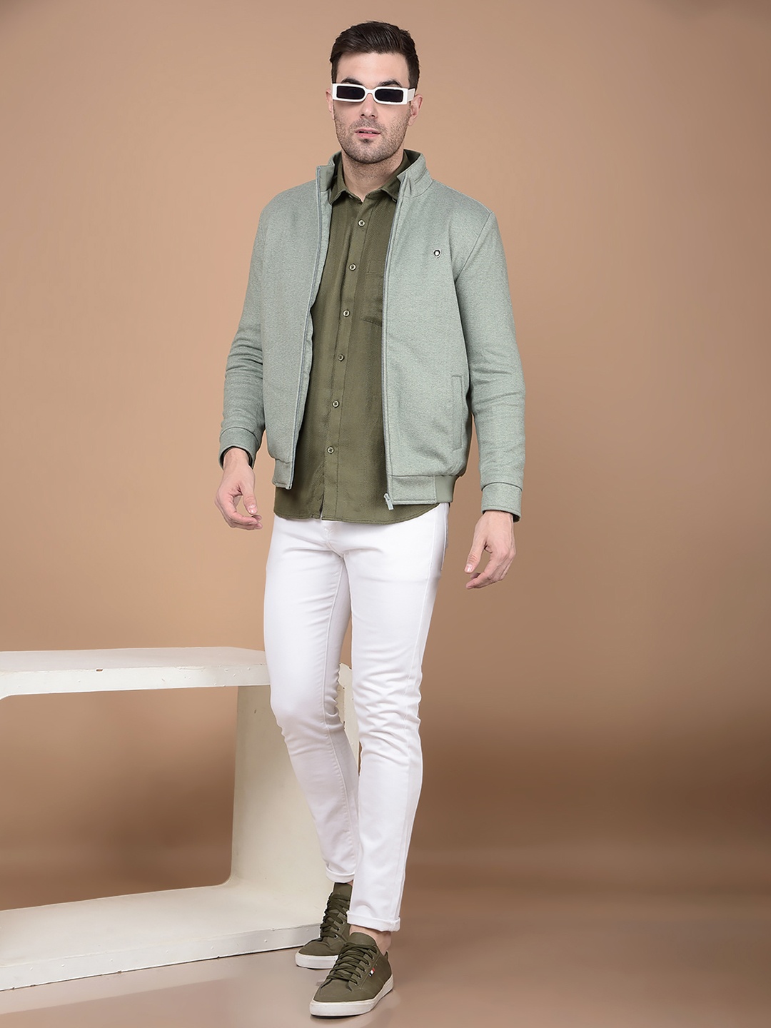 

Crimsoune Club Men Lightweight Open Front Jacket, Green