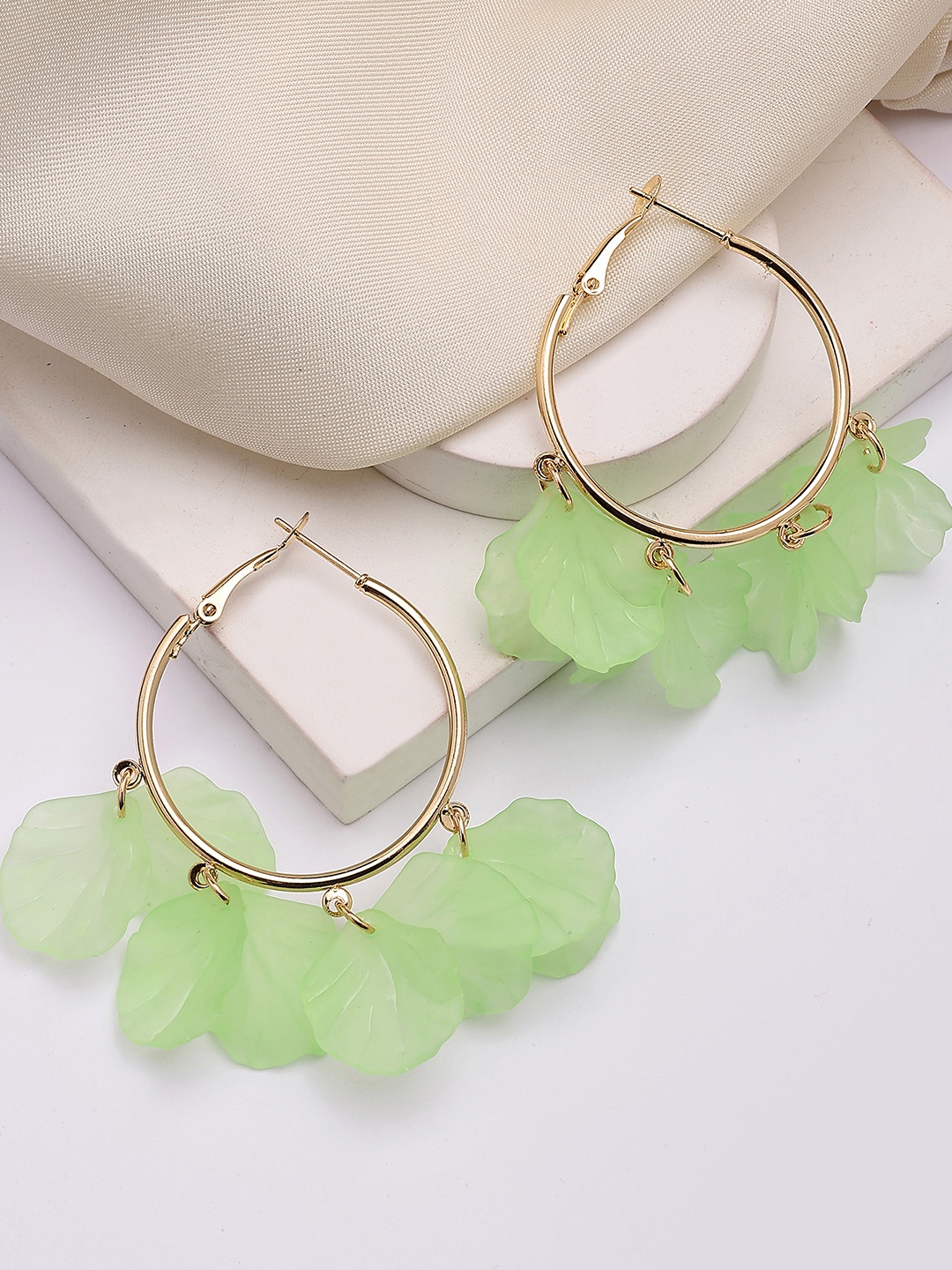 

Bohey by KARATCART Contemporary Hoop Earrings, Lime green