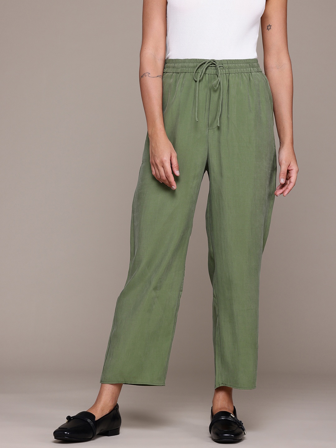 

MANGO Women High-Rise Trousers, Olive