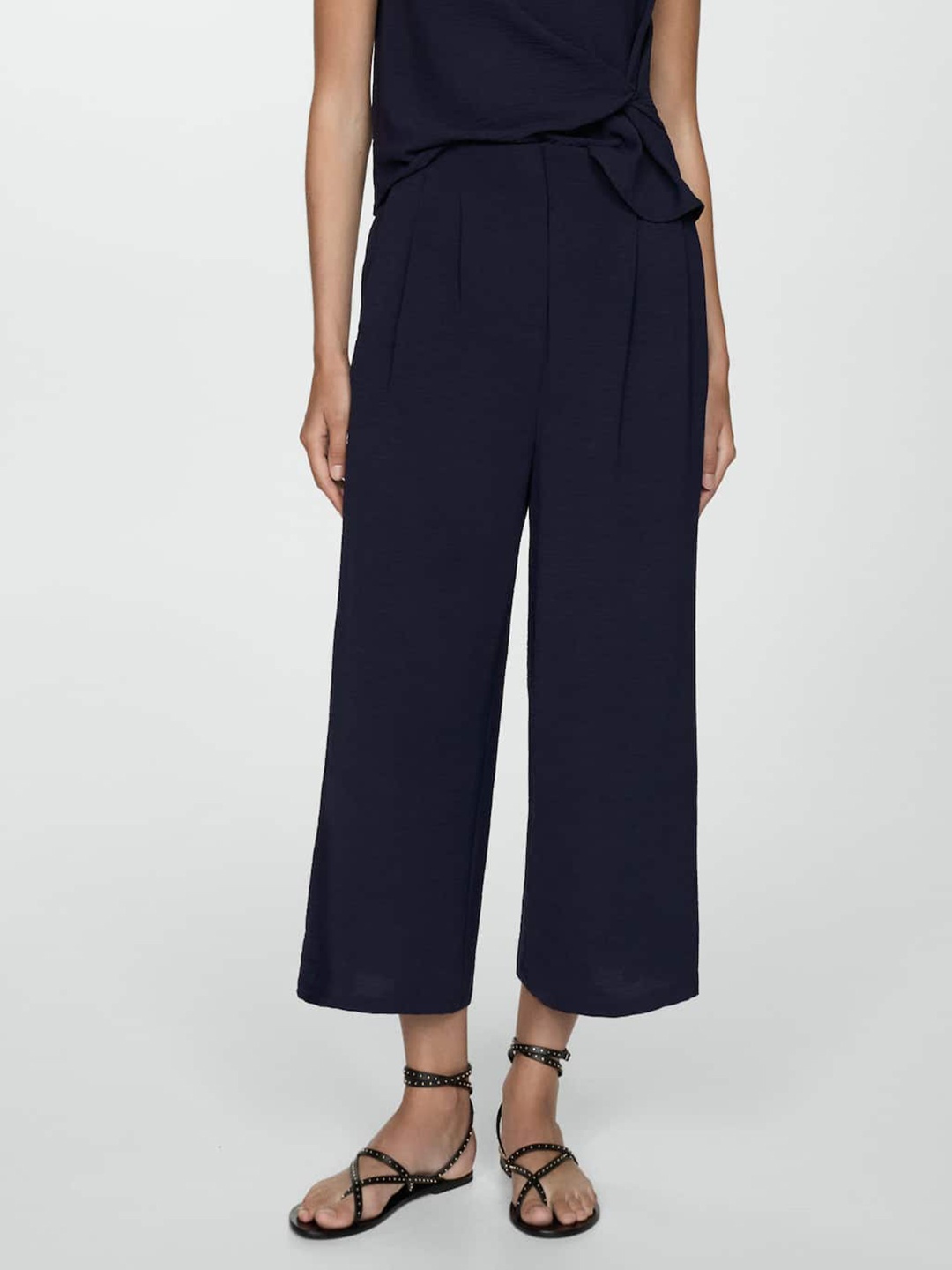 

MANGO Women Pleated Trousers, Navy blue