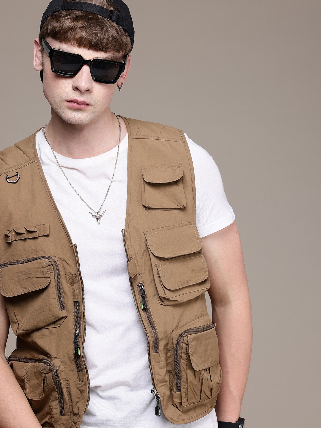 

The Roadster Life Co. Pockets Details Collarless Sleeveless Tailored Jacket, Brown
