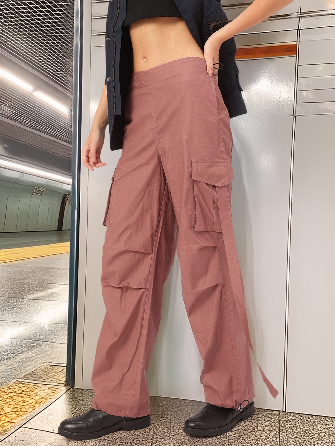 

DressBerry Women Urban Utility Parachute Cargo Trousers, Mauve