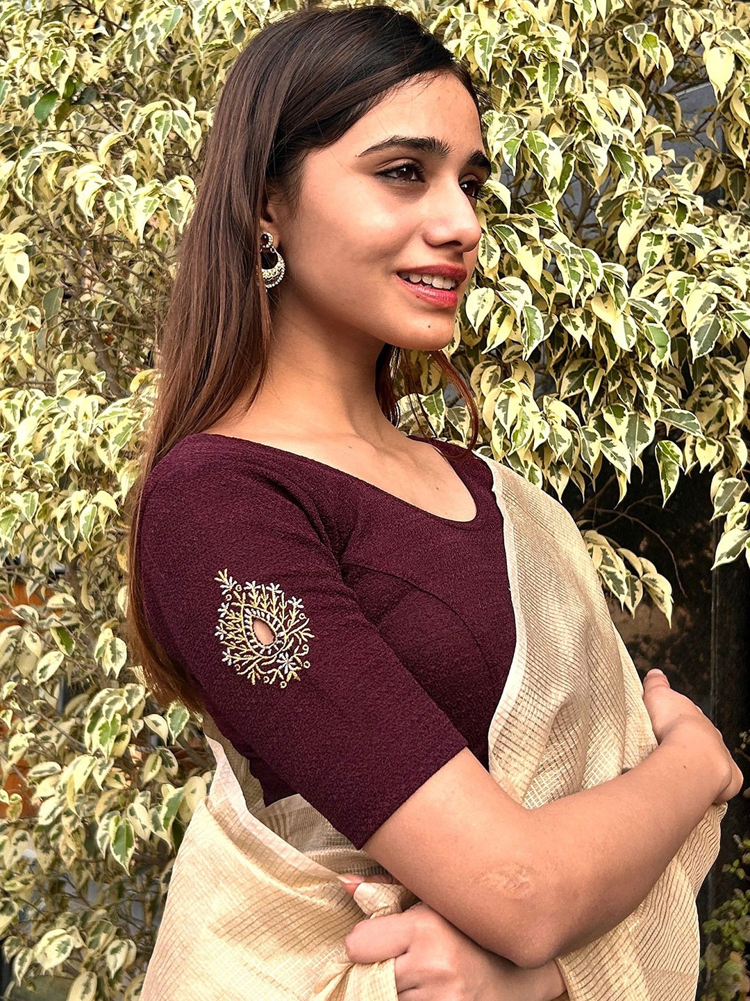 

Bindigasm's Advi Embroidered Short Sleeves Stretchable Saree Blouse, Burgundy