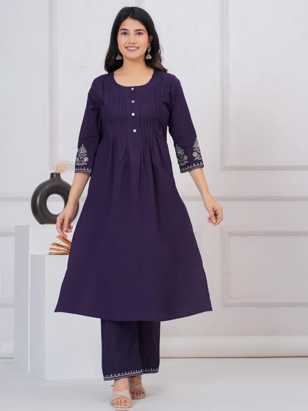

INDYES Women Pleated Thread Work Pure Cotton Kurta with Palazzos, Purple