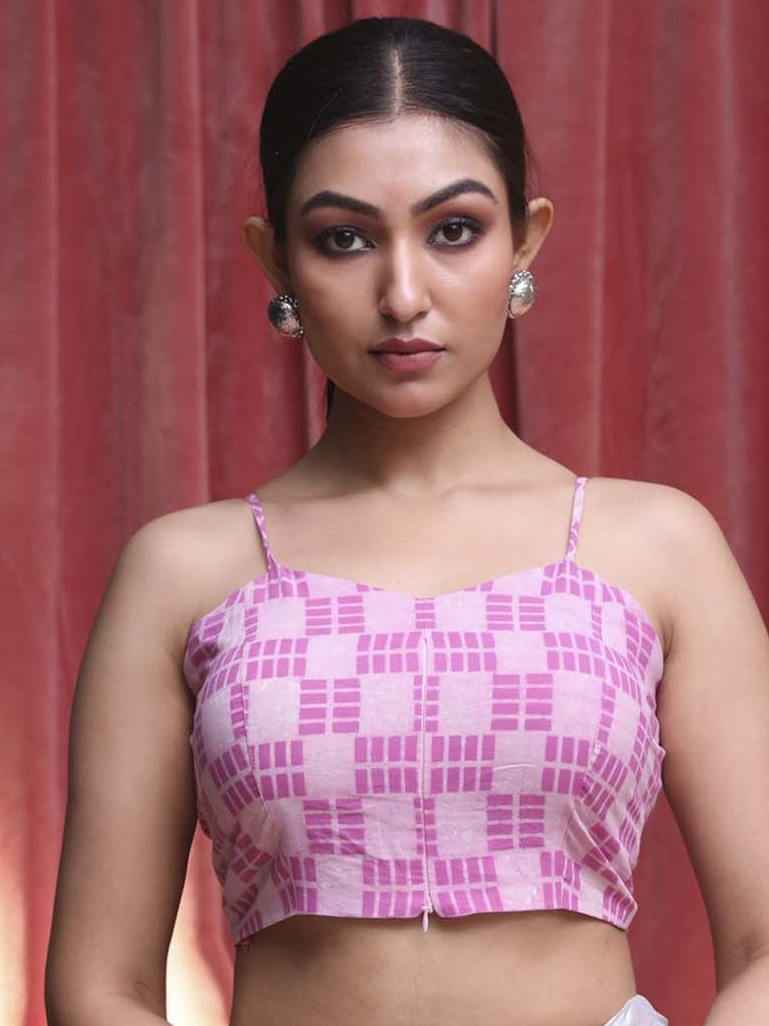 

Indethnic Shoulder Strap Geometric Saree Blouse, Pink