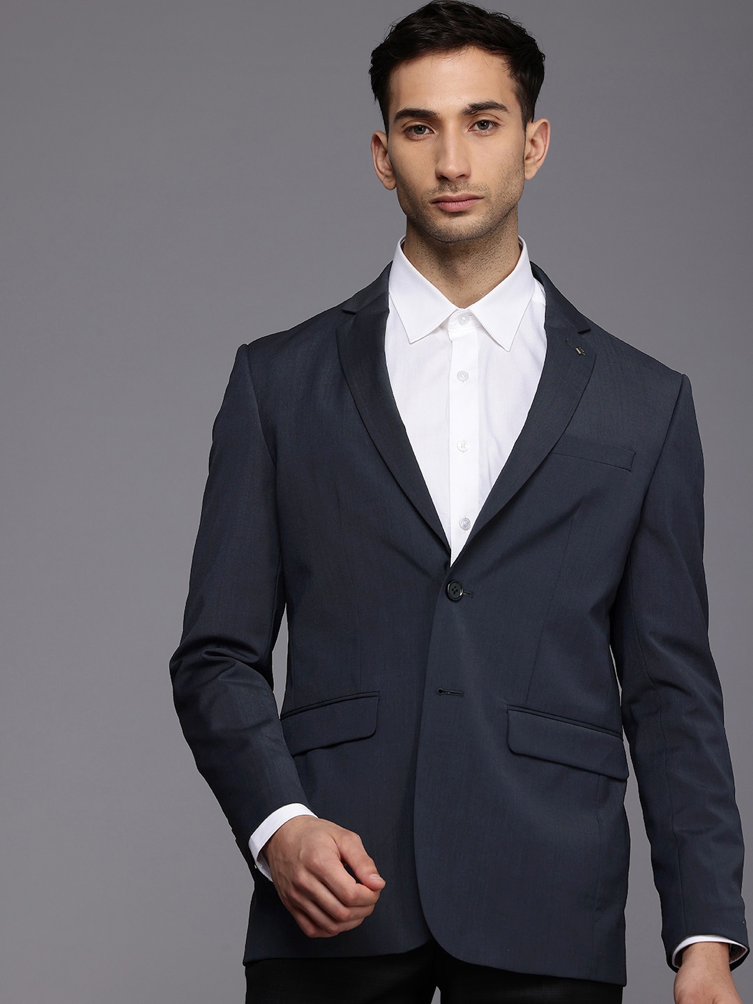 

Louis Philippe Slim Fit Single-Breasted Formal Blazer, Navy blue