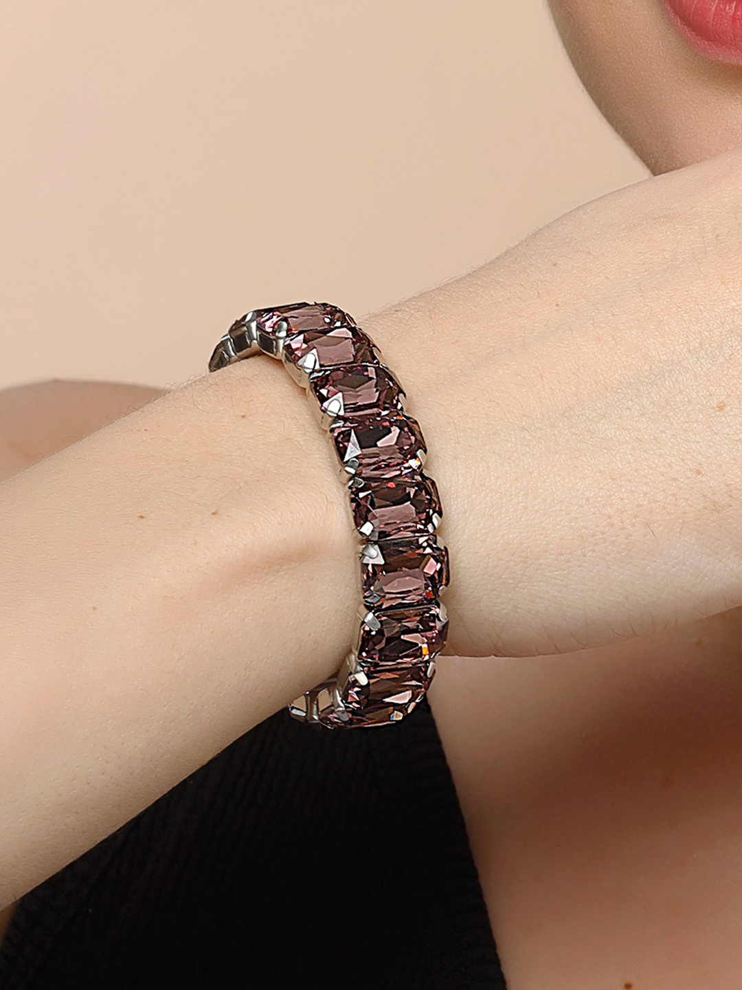 

Bohey by KARATCART Women Cubic Zirconia Silver-Plated Bracelet