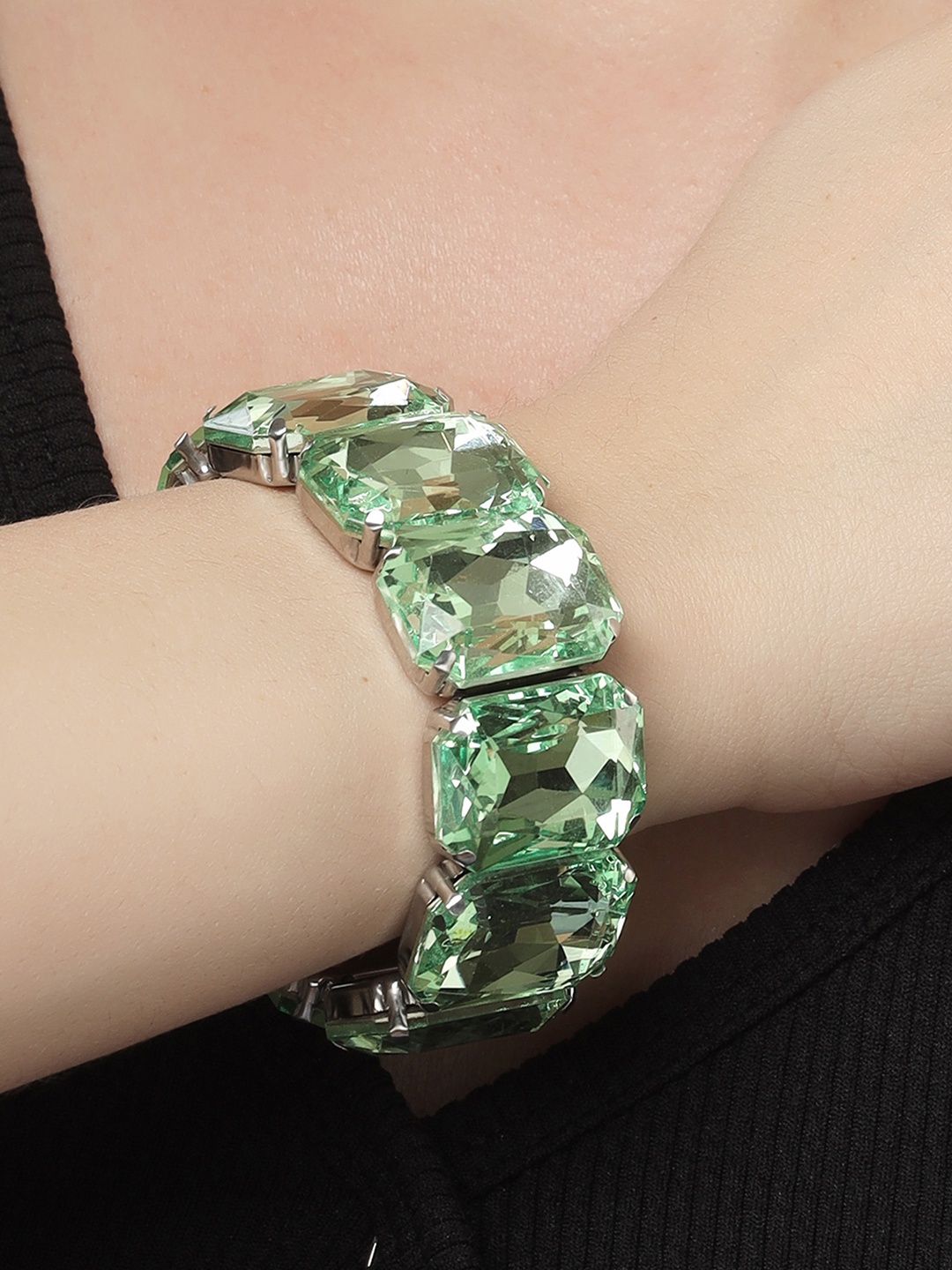 

Bohey by KARATCART Women Cubic Zirconia Gold-Plated Bracelet
