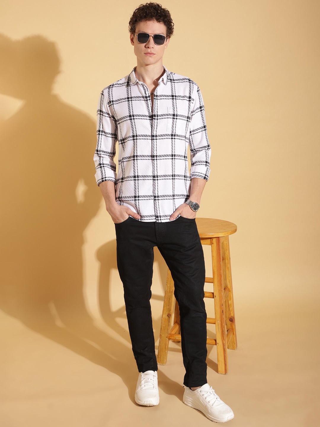 

HERE&NOW Men Slim Fit Windowpane Checks Opaque Checked Casual Shirt, Multi