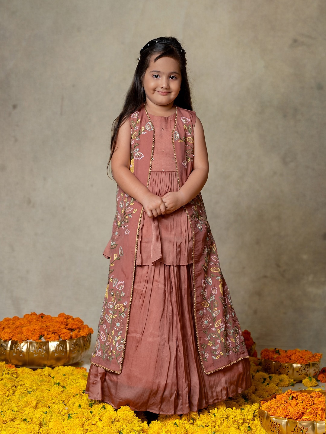 

Vivedkids Girls Embroidered Ready to Wear Lehenga & Blouse With Dupatta, Pink