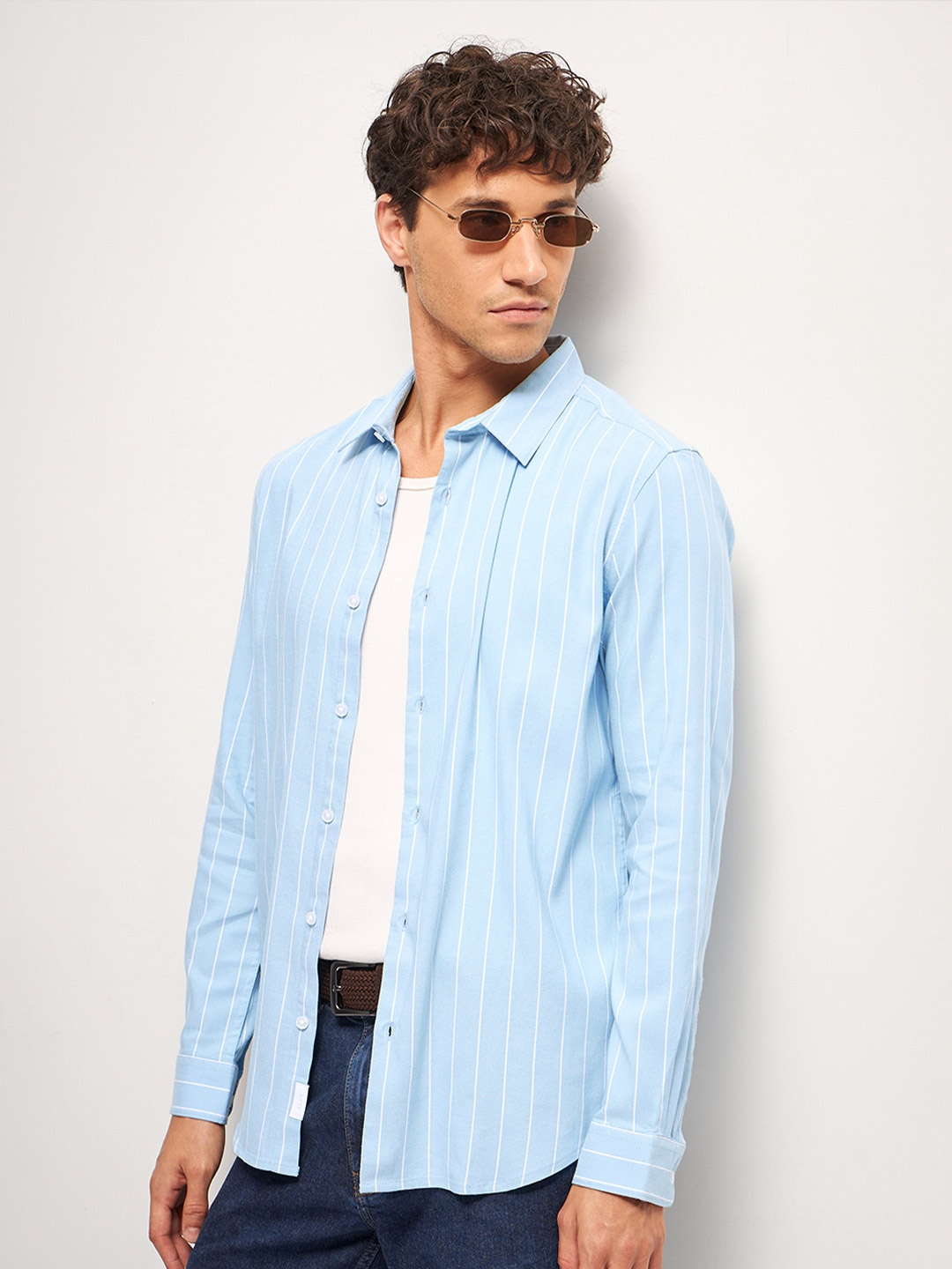 

THE BEAR HOUSE Men Slim Fit Opaque Striped Casual Shirt, Blue