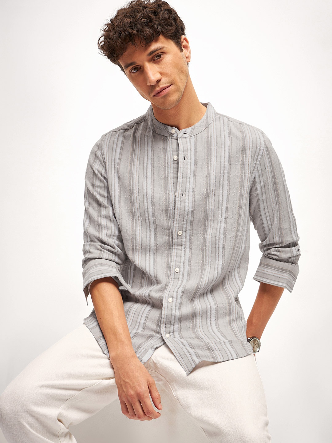 

THE BEAR HOUSE Men Striped Opaque Slim Fit Casual Shirt, Grey