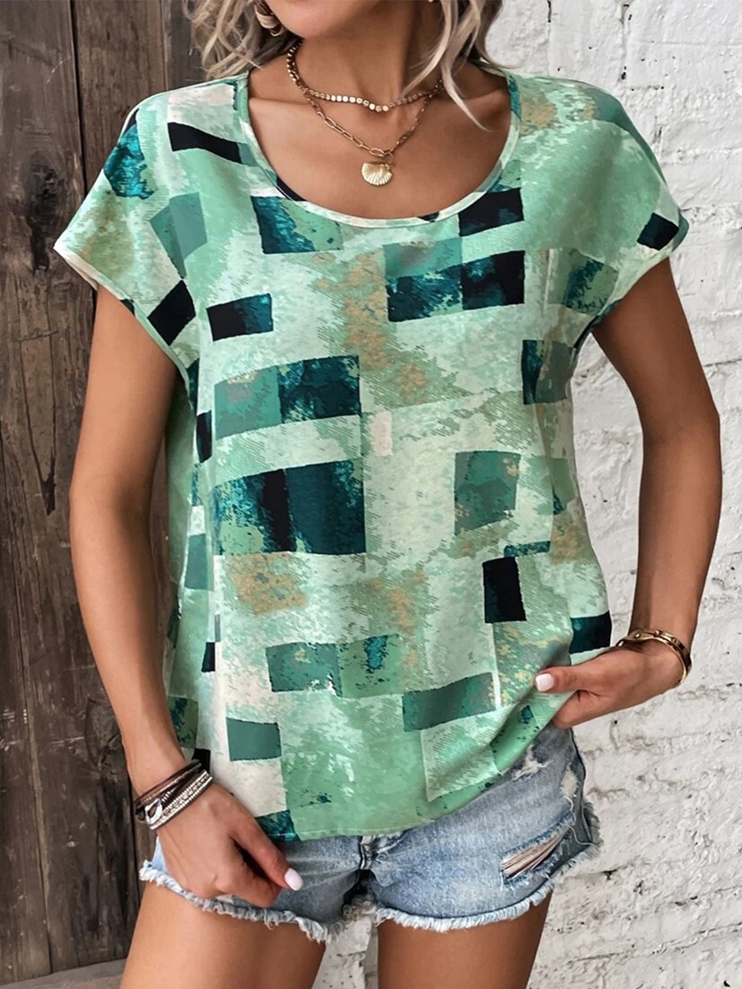 

HERE&NOW Abstract Printed Extended Sleeves Top, Green