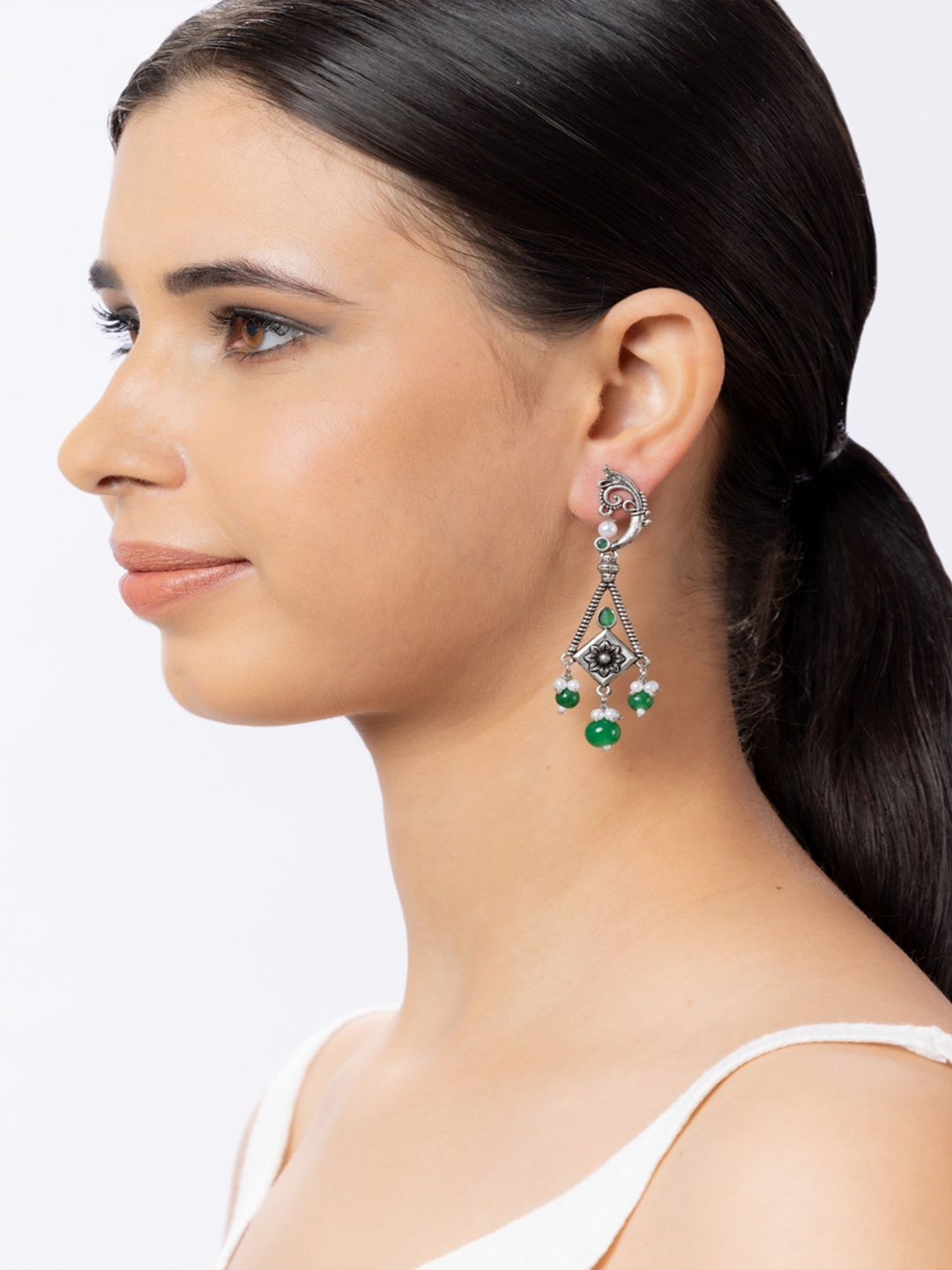 

Niscka Contemporary Drop Earrings, Green