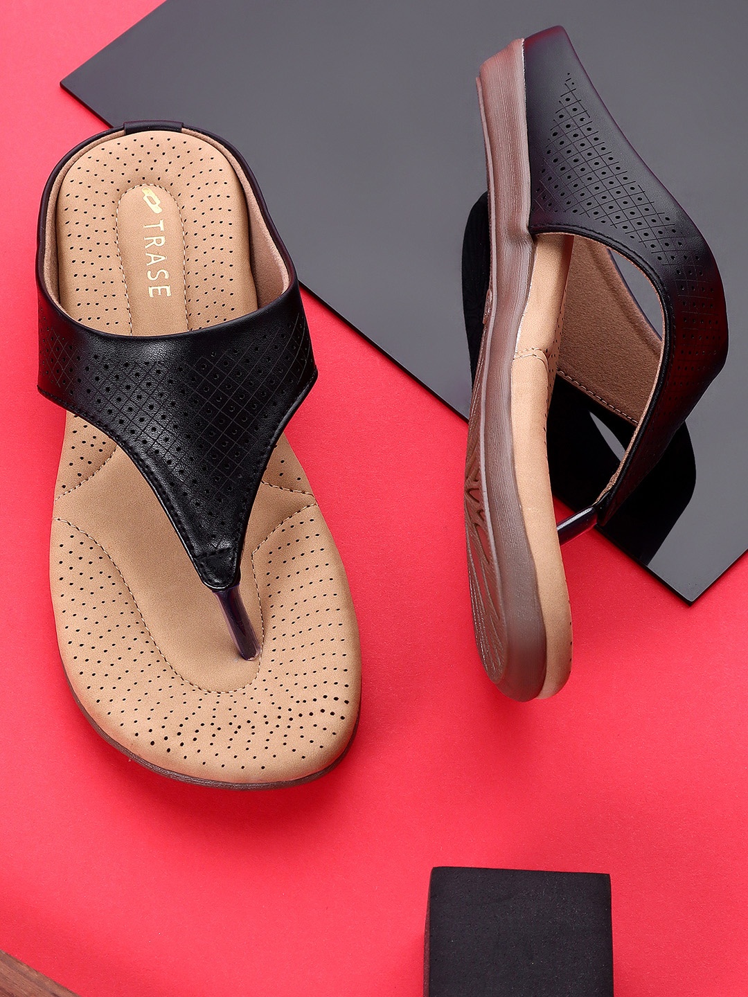 

TRASE Women Textured T-Strap Flats, Black