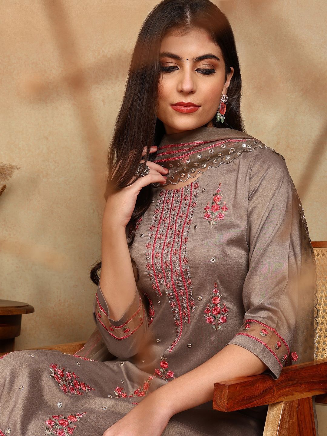 

AHIKA Women Embroidered Regular Thread Work Kurta with Trousers & With Dupatta, Brown